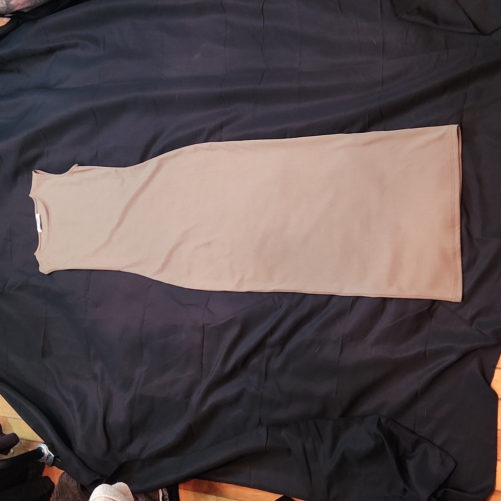 DE BASE ling jersey dress in light brown